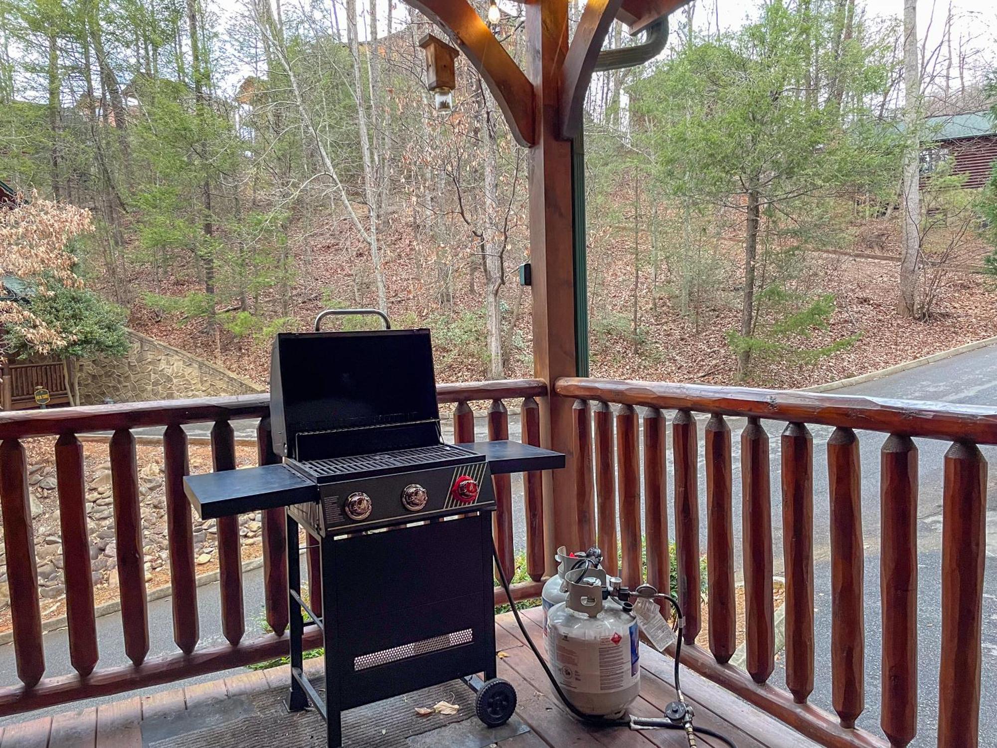 Spacious Resort Log Cabin, Easy Drive, Hot Tub, Arcade Gameroom, Mountain Vibe Gatlinburg Kültér fotó