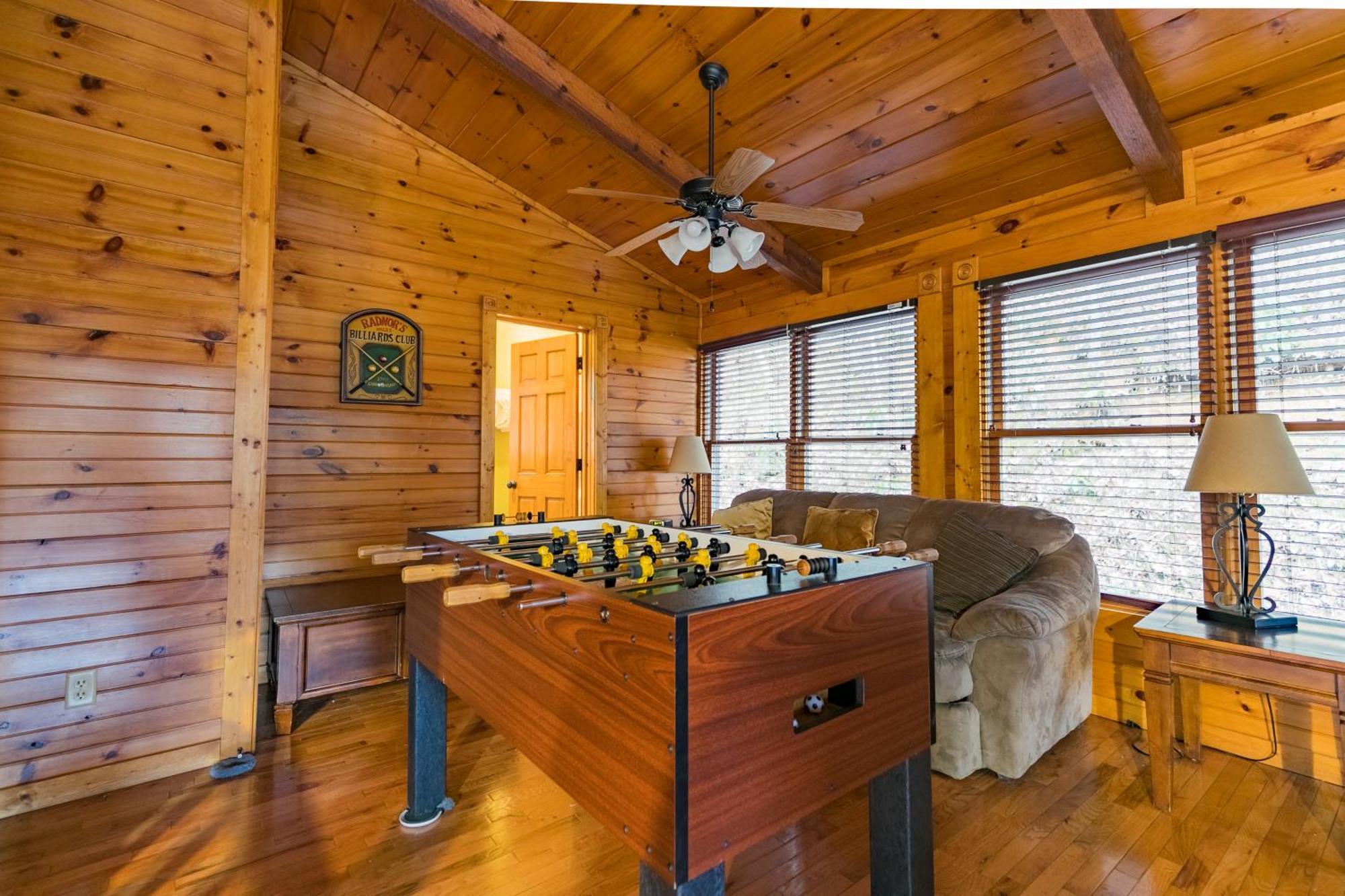 Spacious Resort Log Cabin, Easy Drive, Hot Tub, Arcade Gameroom, Mountain Vibe Gatlinburg Kültér fotó